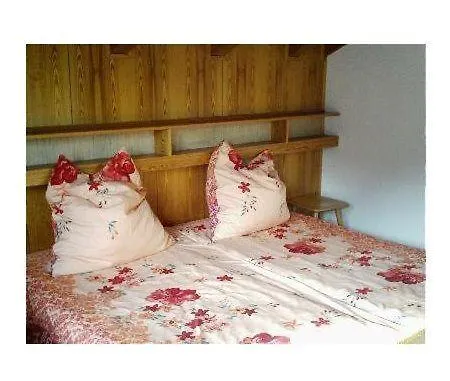 Apartment Haus-bucheneck-wohnung-sonnenaufgang