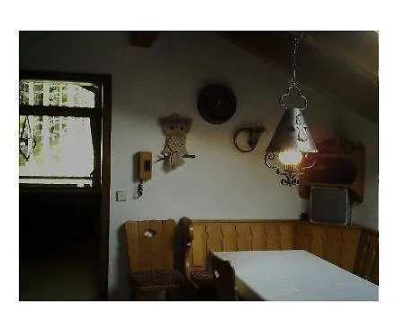 Haus-bucheneck-wohnung-sonnenaufgang Daire *