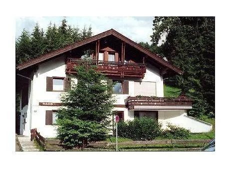 Haus-bucheneck-wohnung-sonnenaufgang اوبرستدورف